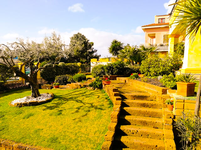 Foto 6 Villa in Margine Rosso